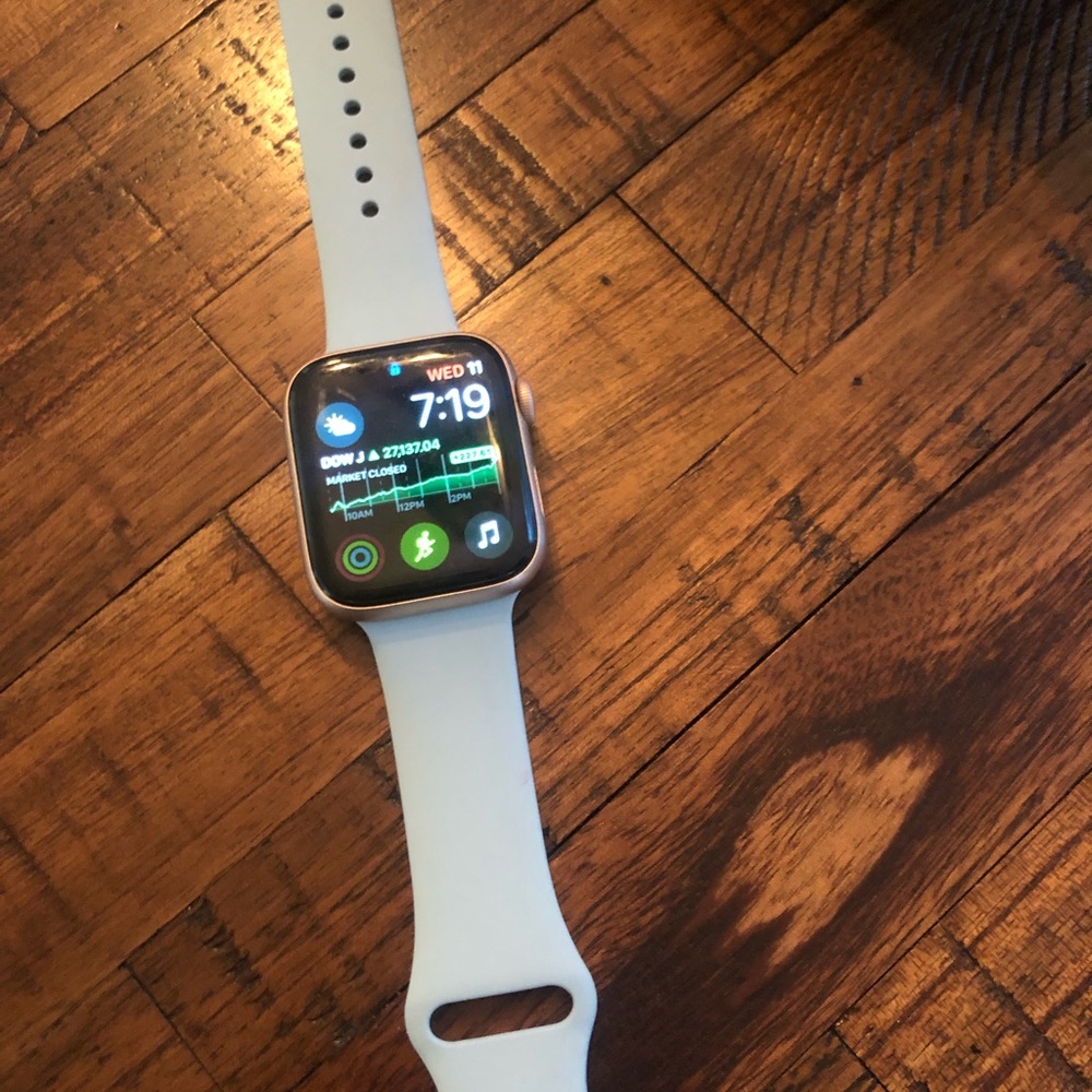 Powder blue Apple Watch band. Size 42/44mm.